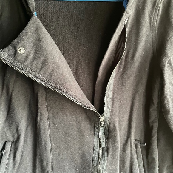 Calvin Klein performance jacket - Picture 3 of 7